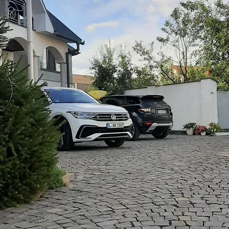 Holiday home Lux Guest Housе мukachevo