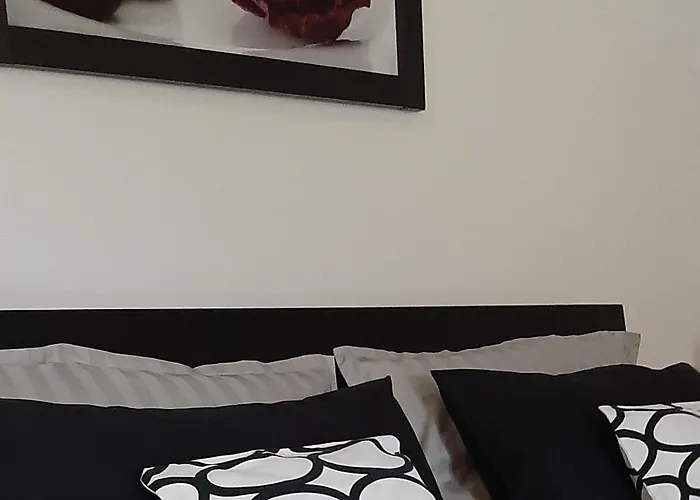 Lux Guest Housе мukachevo * Mukachevo