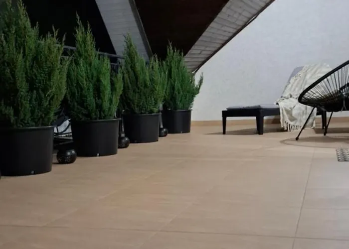 Lux Guest Housе мukachevo * Mukaçeve